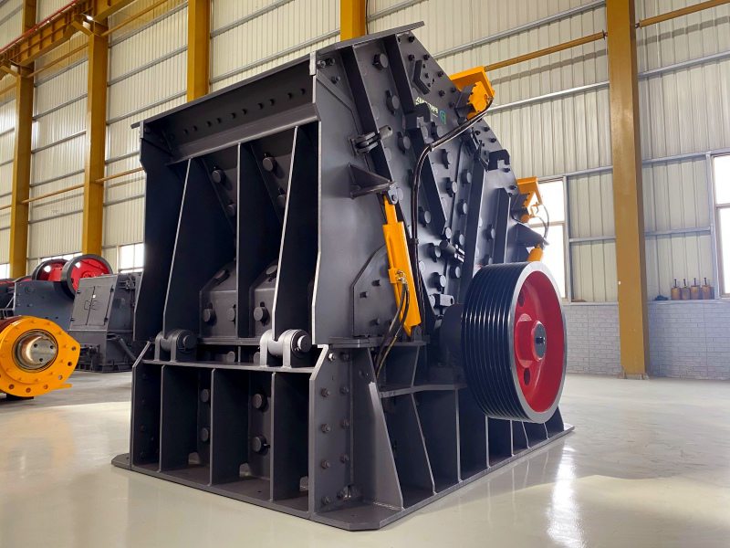 破碎机选型必看！影响设备性能的5大核心参数解析与优化策略（附选型对照